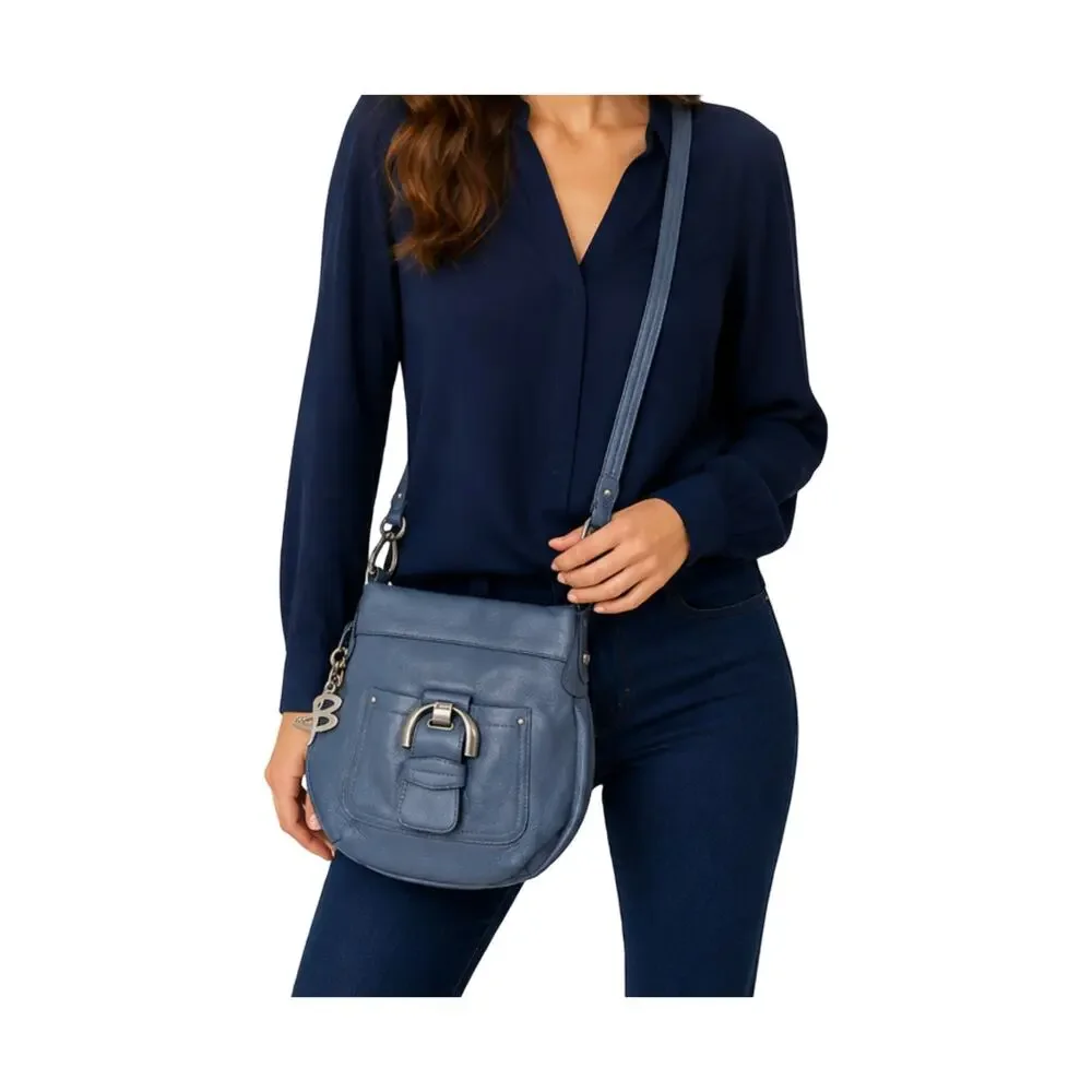 B Makowski Purse Blue Leather Crossbody Silver Hardware Pockets Zip Close Classi